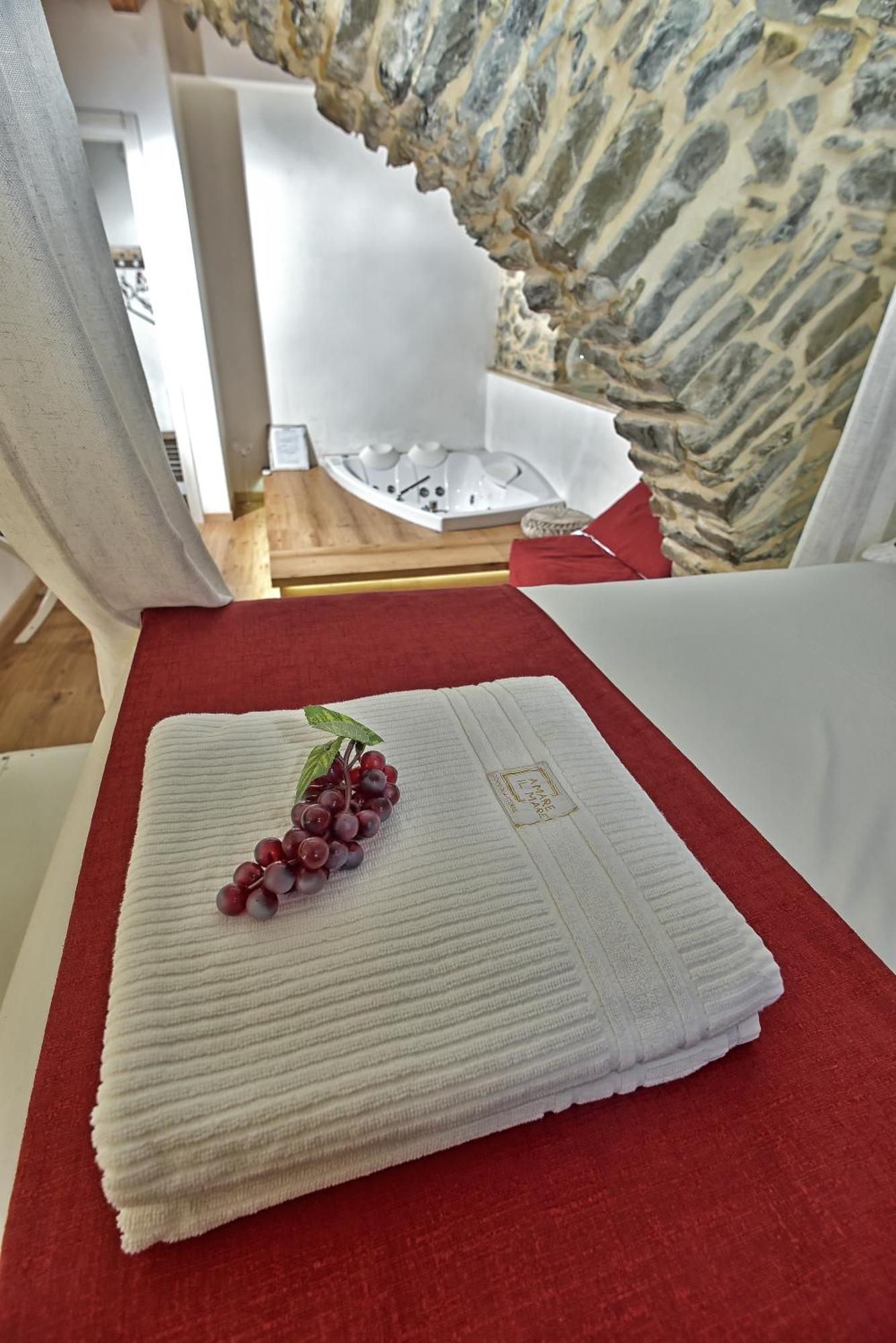 Amare Il Mare Affittacamere E Appartamenti Corniglia Exterior foto